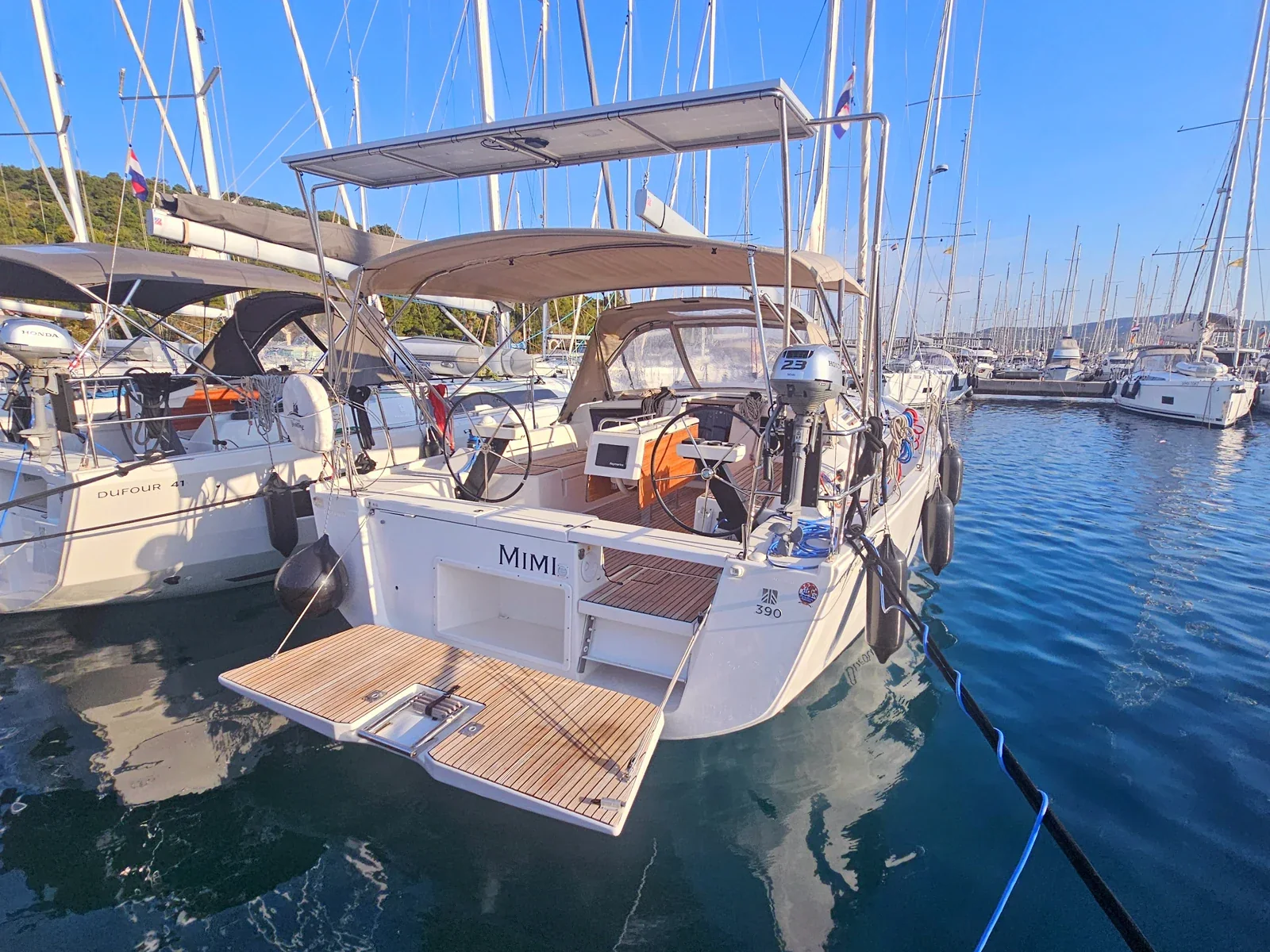 Yacht DUFOUR 390 Grand Large - Mimi - Foto 1