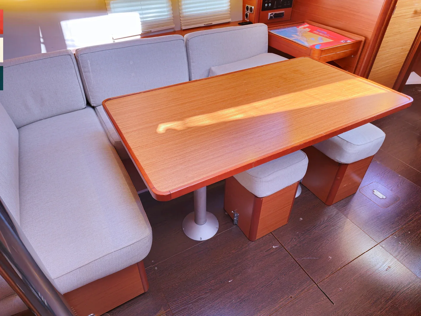 Yacht DUFOUR 390 Grand Large - Mimi - Foto 1