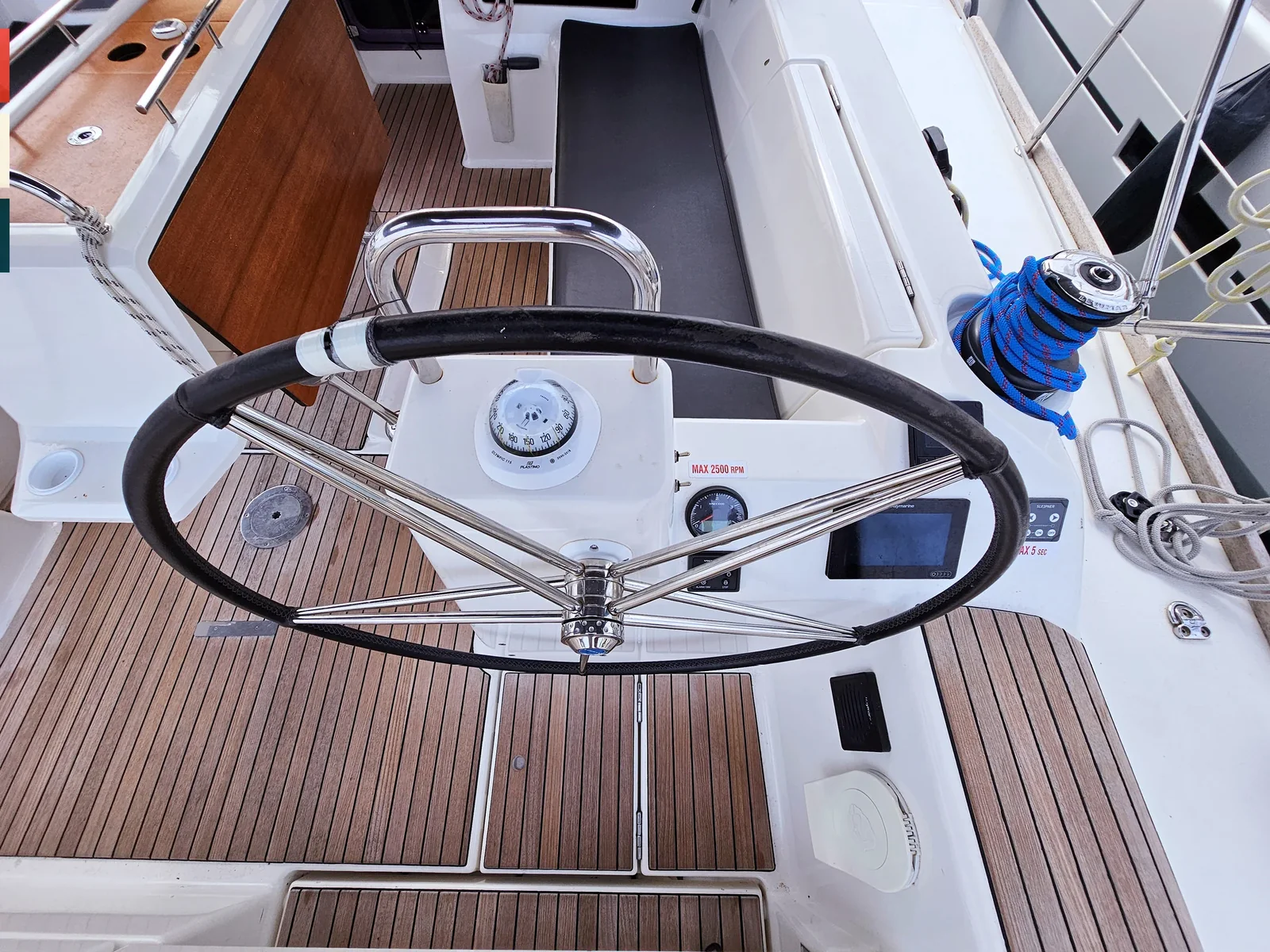 Yacht DUFOUR 460 Grand Large - Nadine - Foto 1