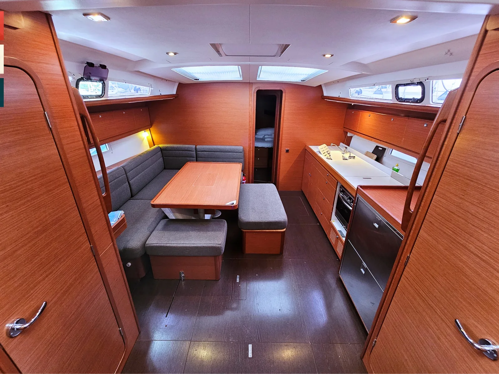 Yacht DUFOUR 460 Grand Large - Nadine - Foto 1