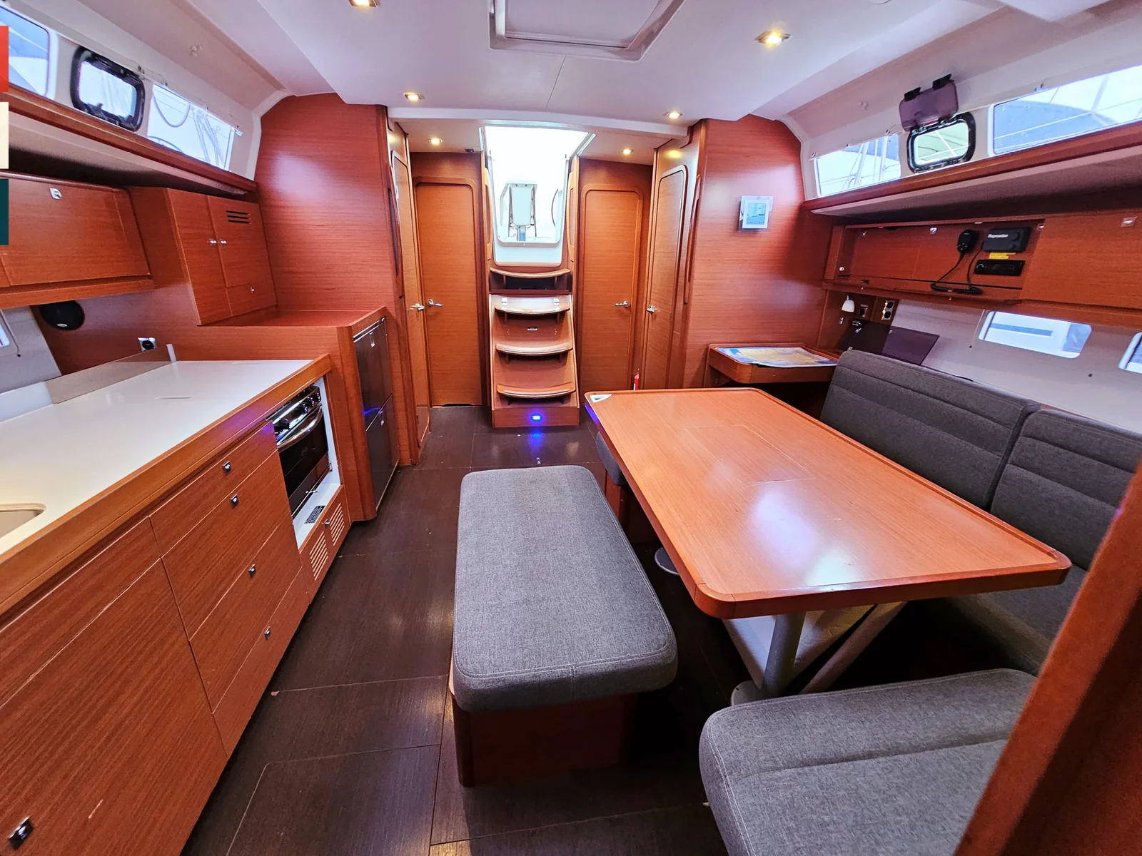 Yacht DUFOUR 460 Grand Large - Nadine - Foto 1
