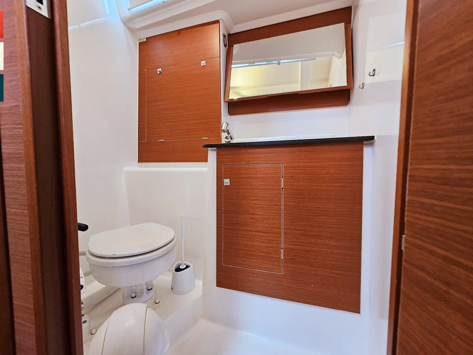 Yacht DUFOUR 460 Grand Large - Nadine - Foto 1