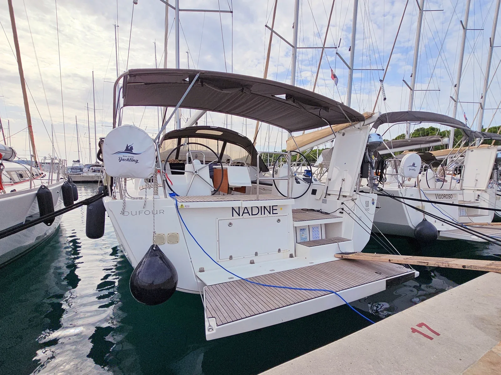 Yacht DUFOUR 460 Grand Large - Nadine - Foto 1