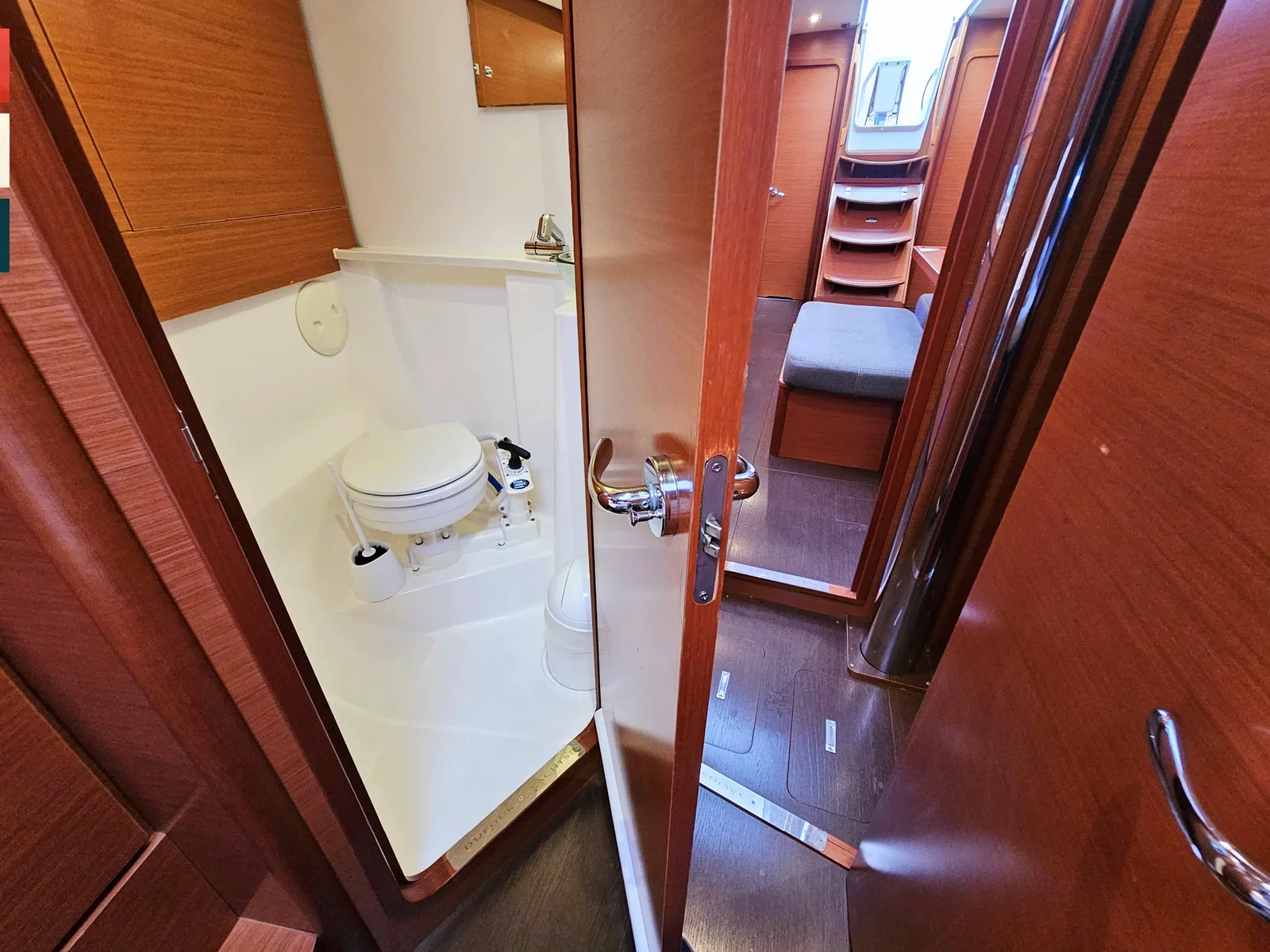 Yacht DUFOUR 460 Grand Large - Nadine - Foto 1