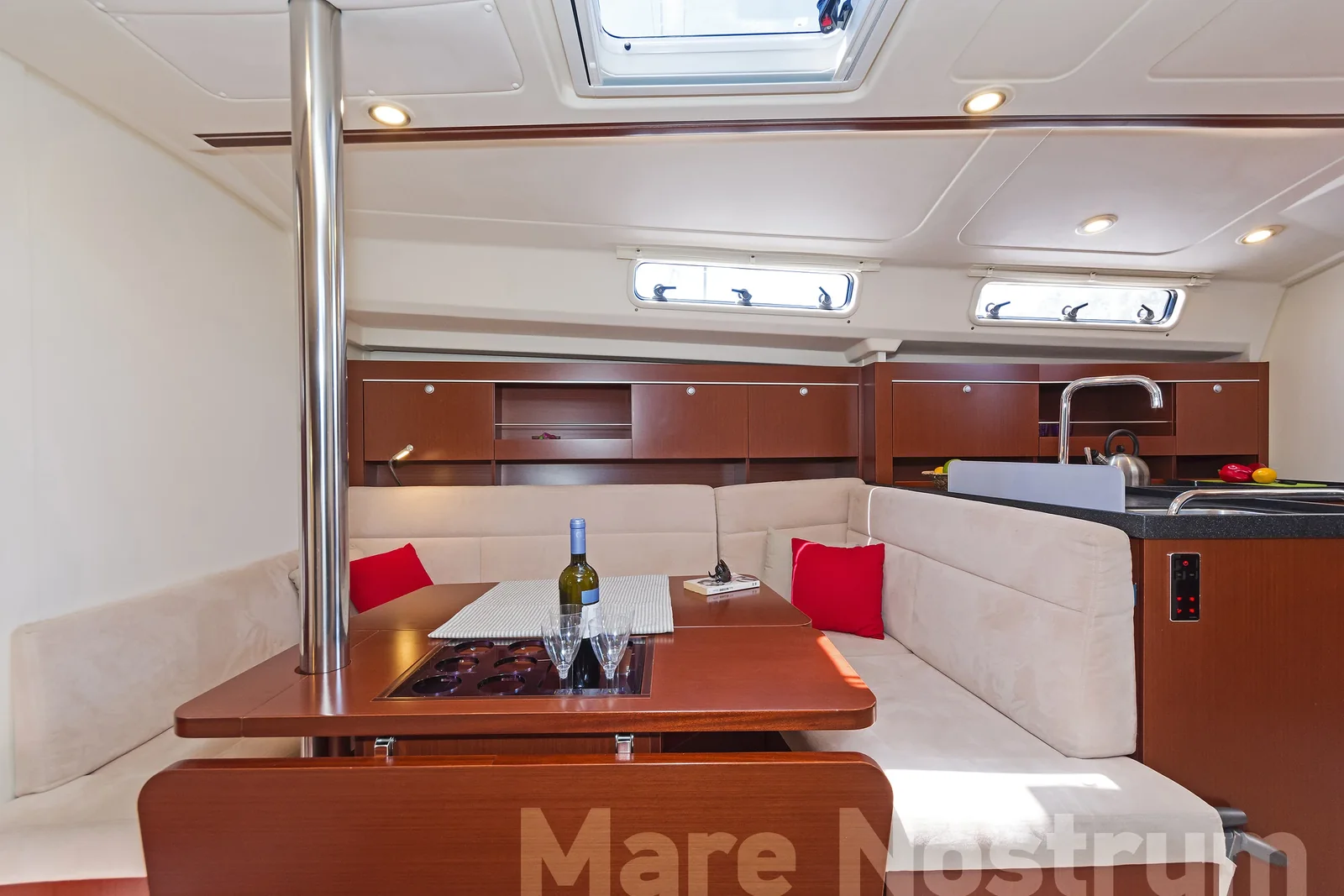 Yacht HANSE 385 - Mare Nostrum - Foto 1