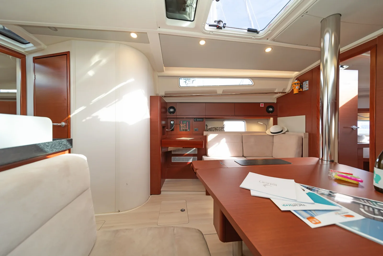 Yacht HANSE 418 - Azur - Foto 1