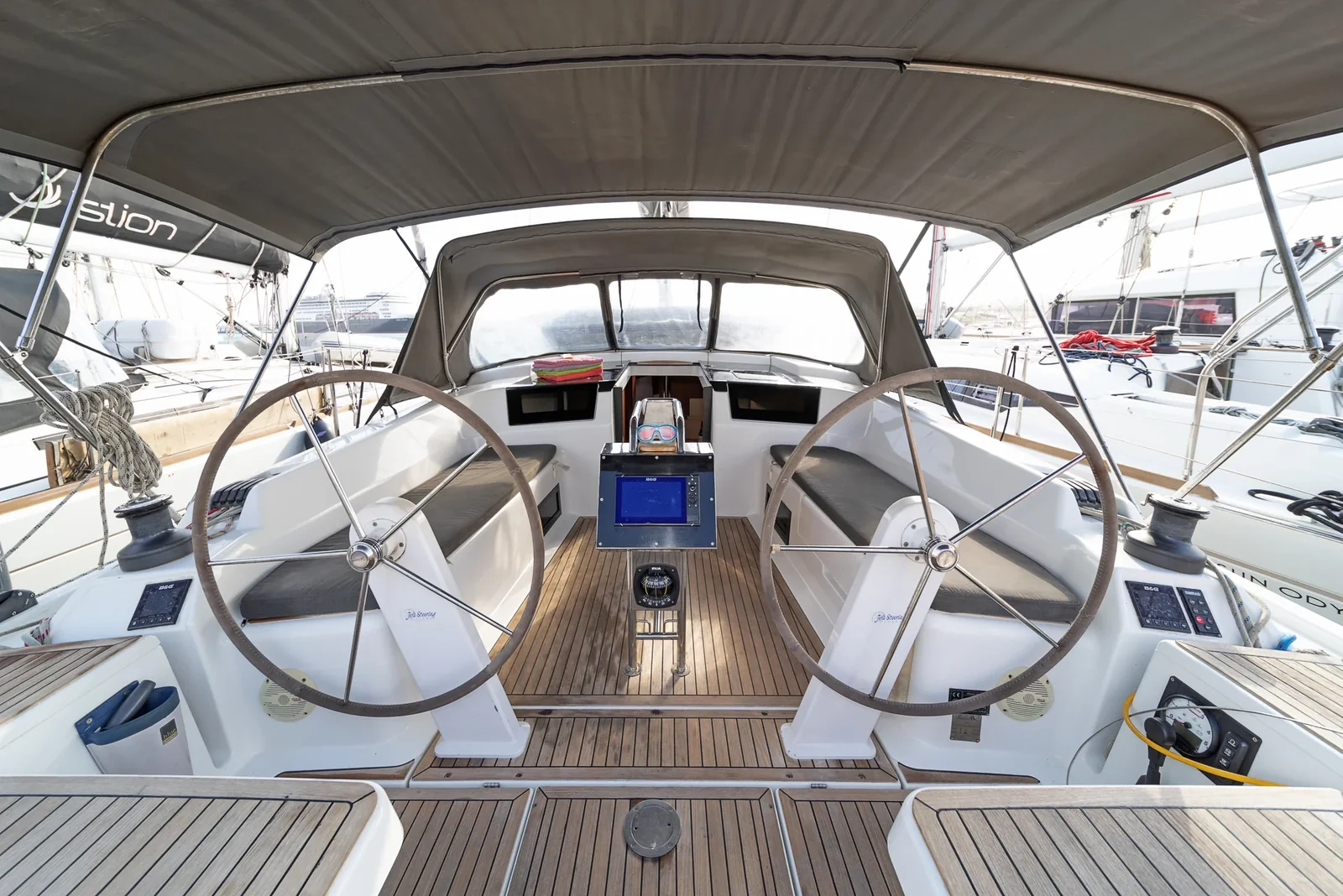 Yacht HANSE 418 - Azur - Foto 1