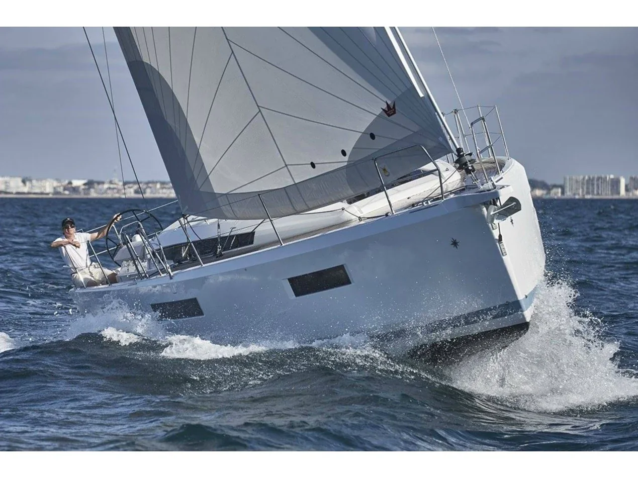 Yacht JEANNEAU Sun Odyssey 440 - Ondeck