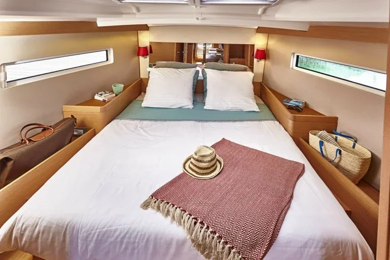 Yacht JEANNEAU Sun Odyssey 440 - Ondeck - Foto 1