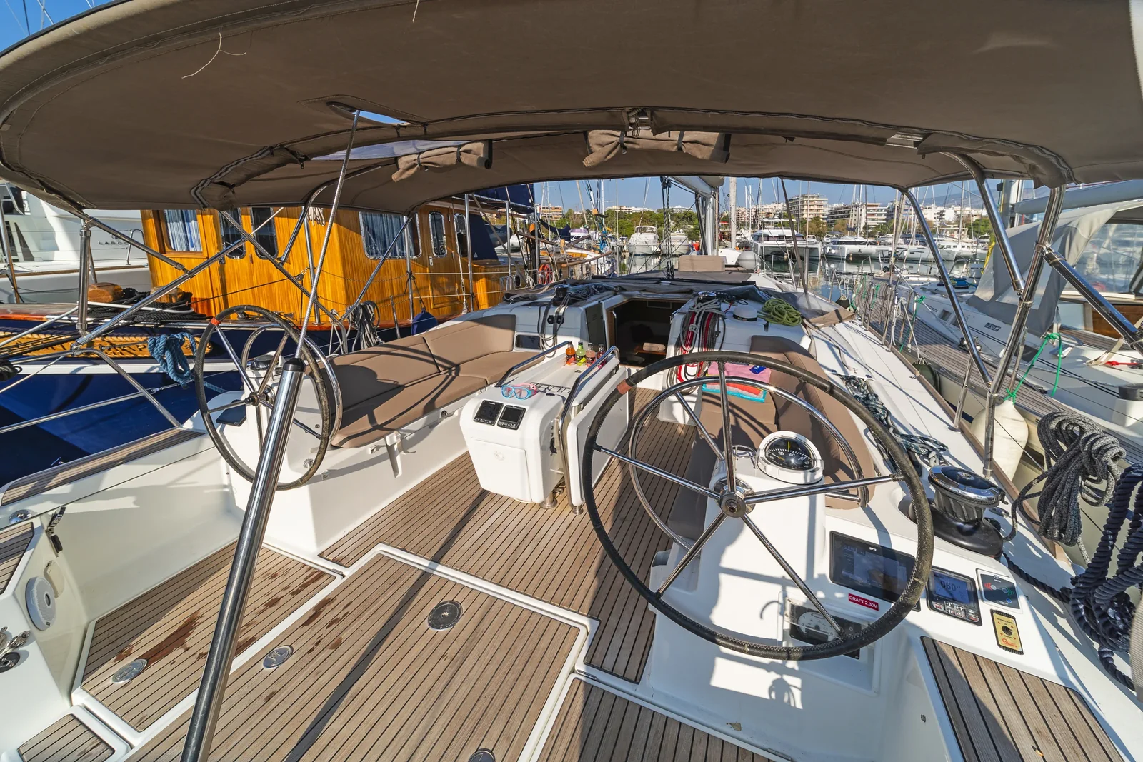 Yacht JEANNEAU Sun Odyssey 519 - Eva - Foto 1