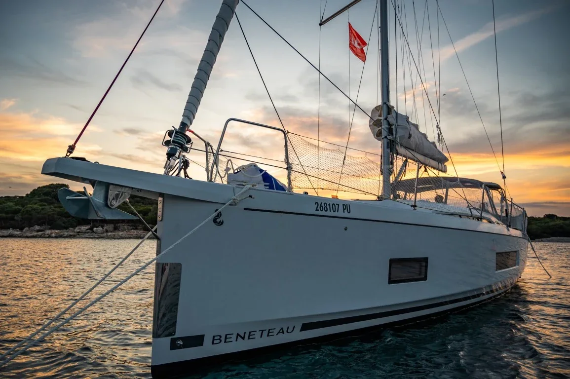 Yacht BENETEAU Oceanis 46.1 - Nalu - Foto 1