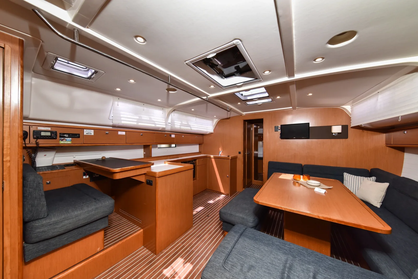 Yacht BAVARIA Cruiser 51 - Yolo - Foto 1