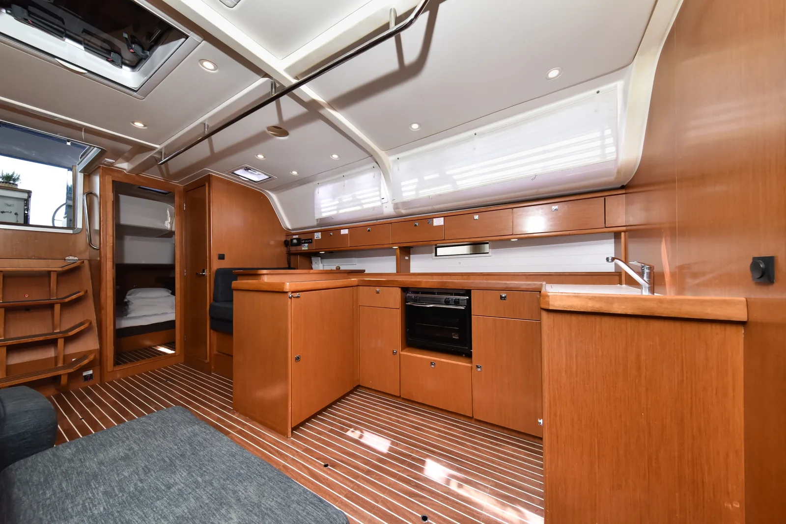 Yacht BAVARIA Cruiser 51 - Yolo - Foto 1