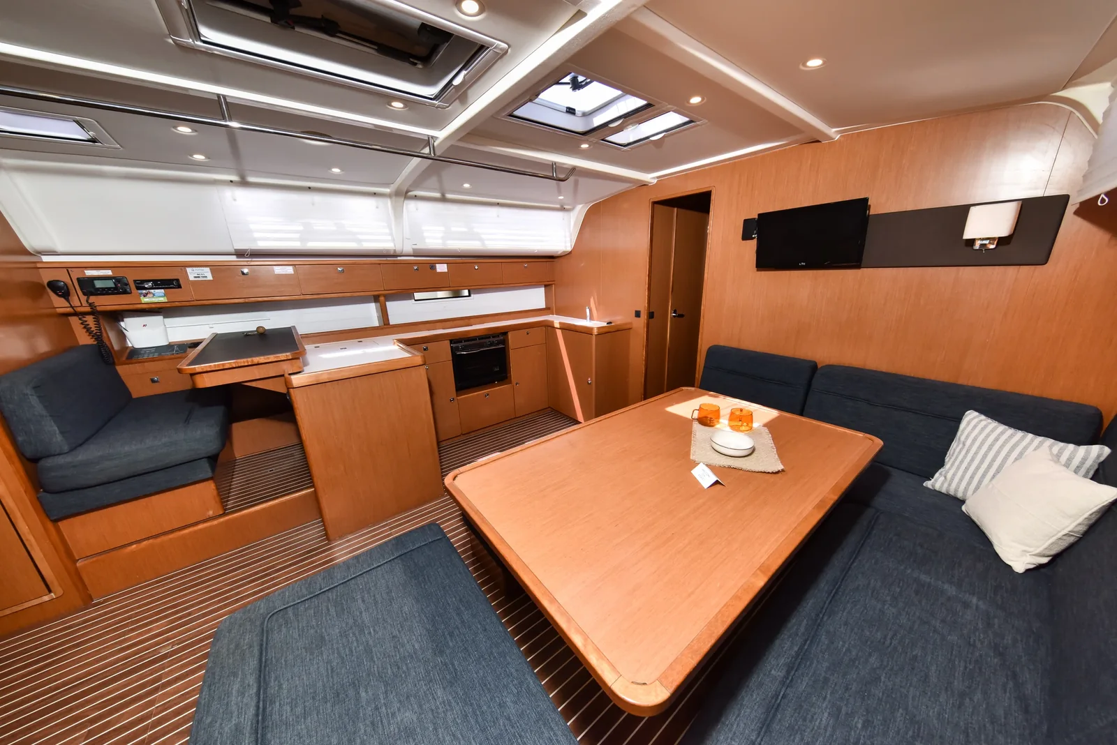 Yacht BAVARIA Cruiser 51 - Yolo - Foto 1