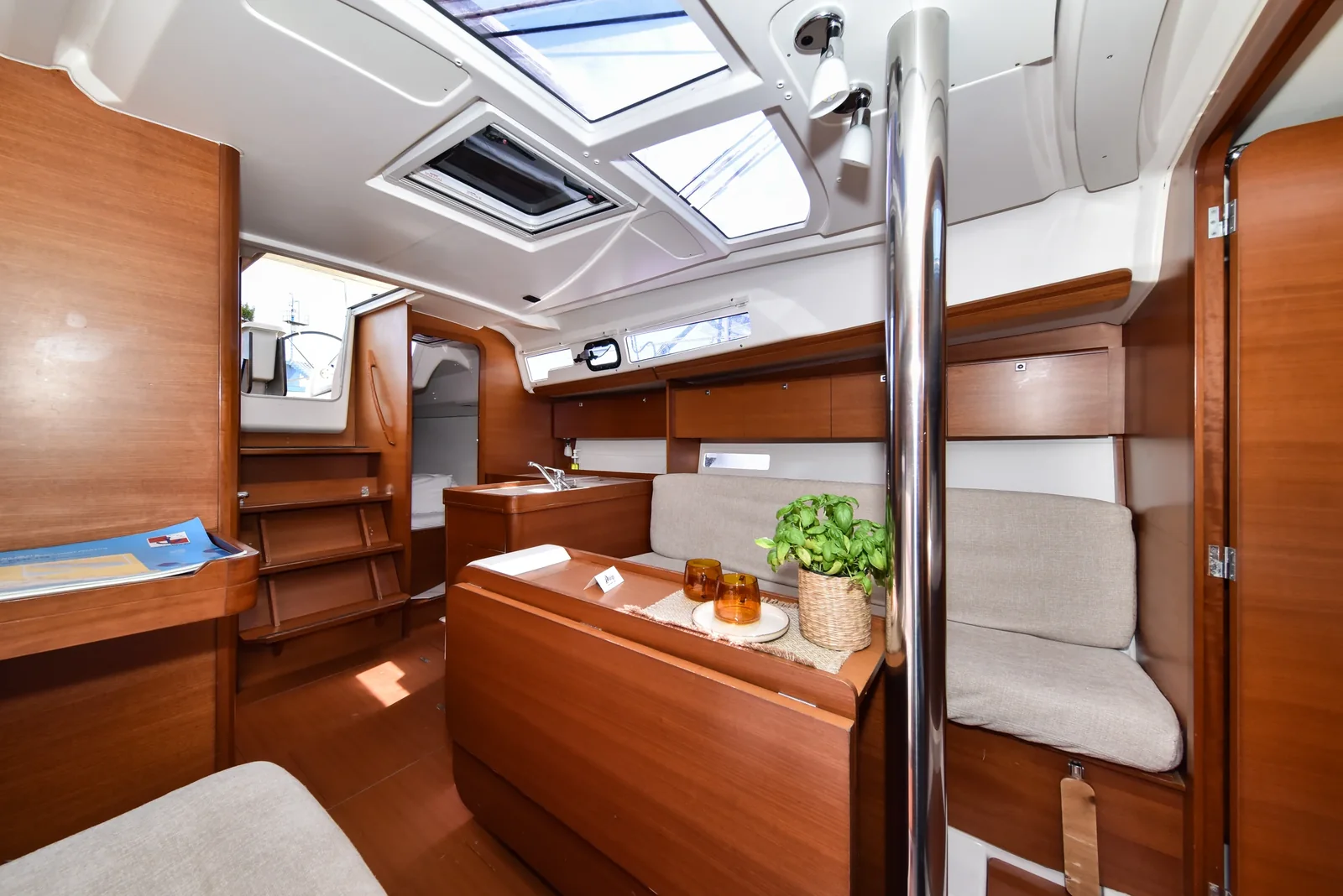 Yacht DUFOUR 350 Grand Large - Pape - Foto 1