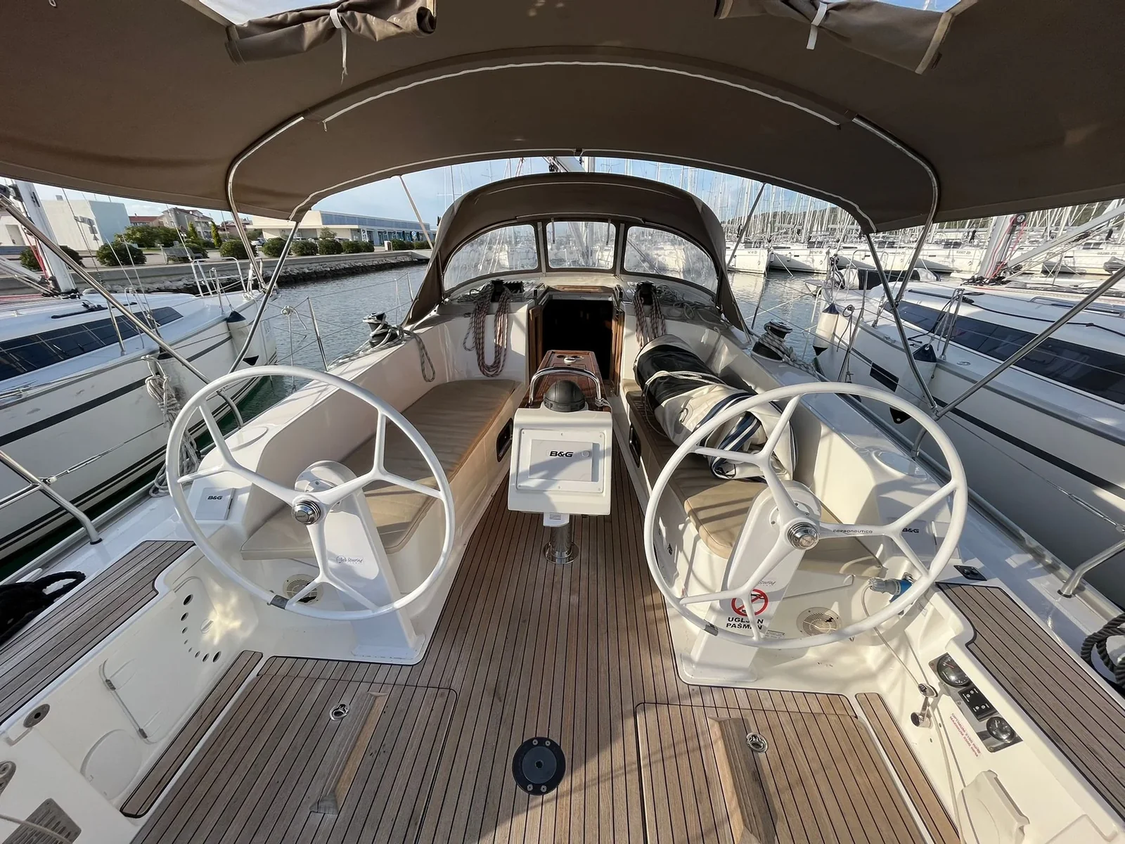 Yacht BAVARIA Cruiser 41 - Tonka - Foto 1