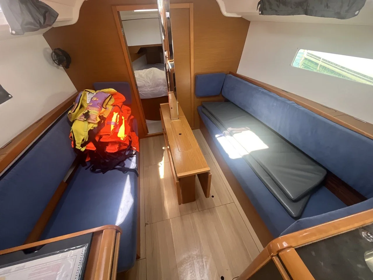 Yacht JEANNEAU Sun Odyssey 349 - Mini - Foto 1