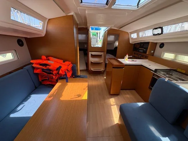 Yacht JEANNEAU Sun Odyssey 410 - Polaris - Foto 1