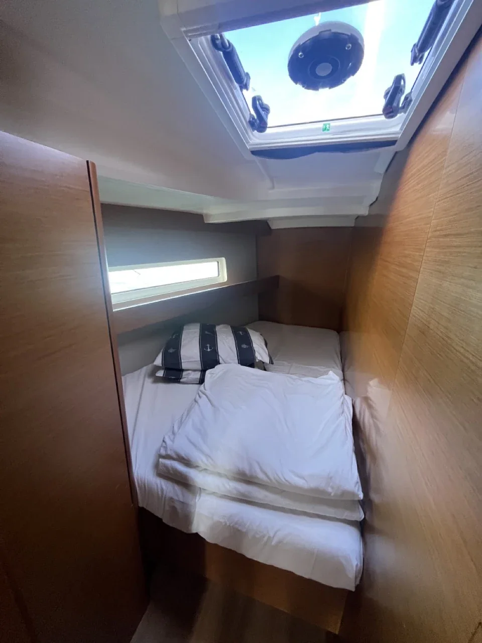 Yacht JEANNEAU Sun Odyssey 440 - Petra