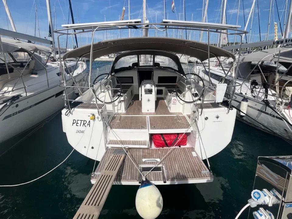 Yacht JEANNEAU Sun Odyssey 440 - Petra - Foto 1