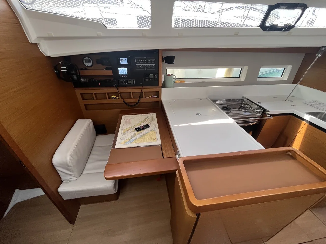 Yacht JEANNEAU Sun Odyssey 440 - Petra - Foto 1