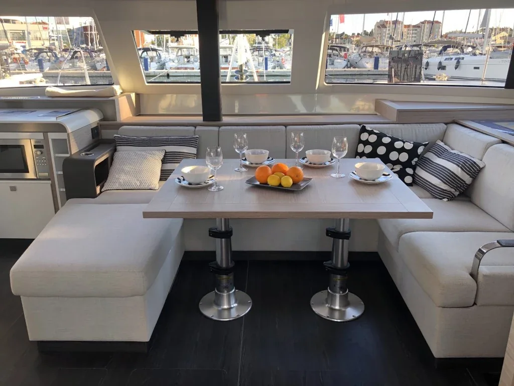 Yacht FOUNTAINE PAJOT Elba 45 Quatour - Princess Valeria - Foto 1