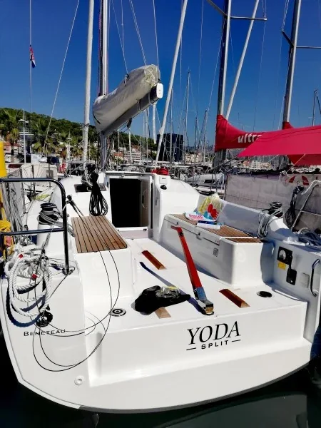 Yacht BENETEAU Oceanis 30.1 - Yoda - Foto 1