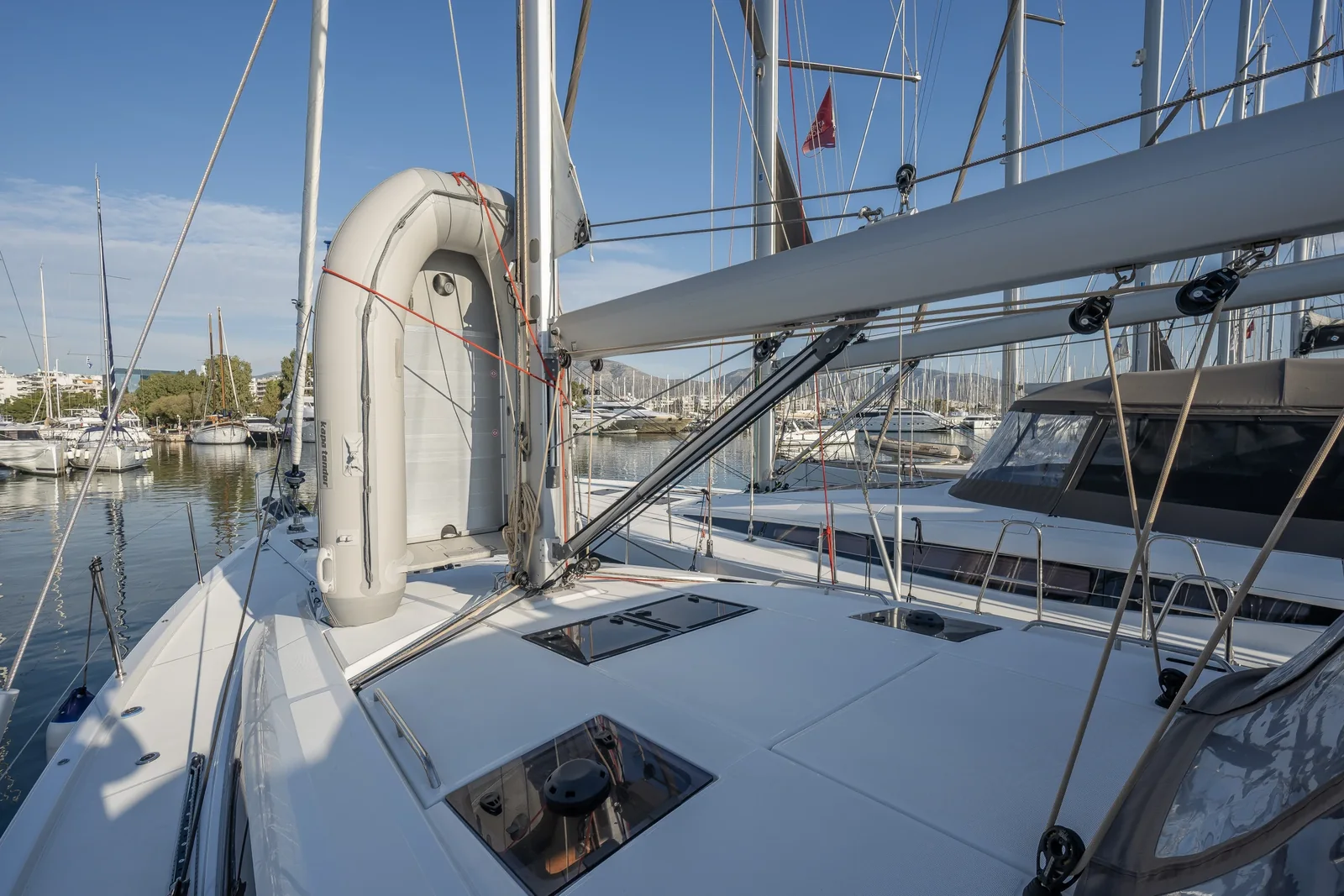 Yacht JEANNEAU 54 - Our Lady - Foto 1