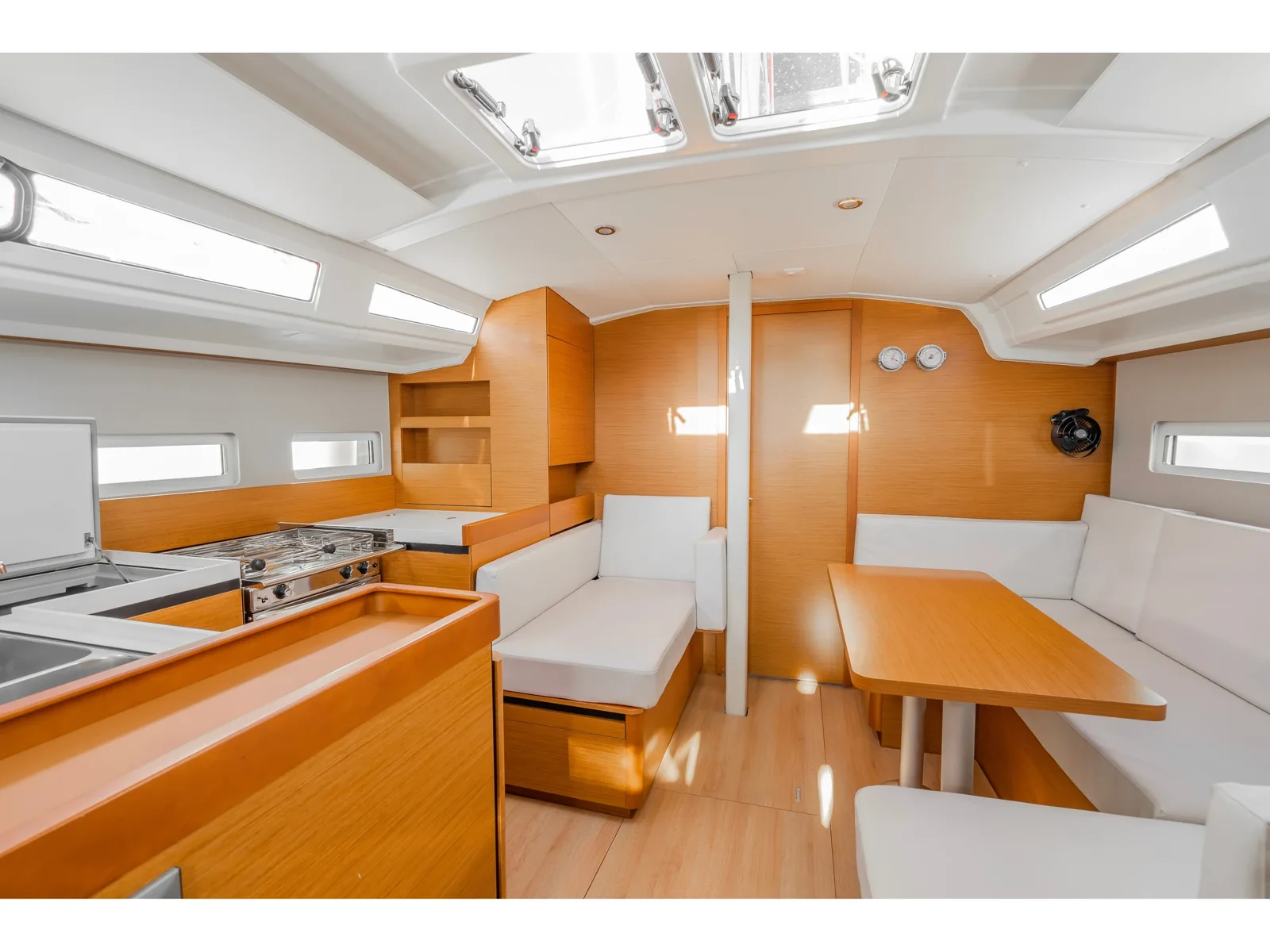 Yacht JEANNEAU Sun Odyssey 410 - Salty - Foto 1
