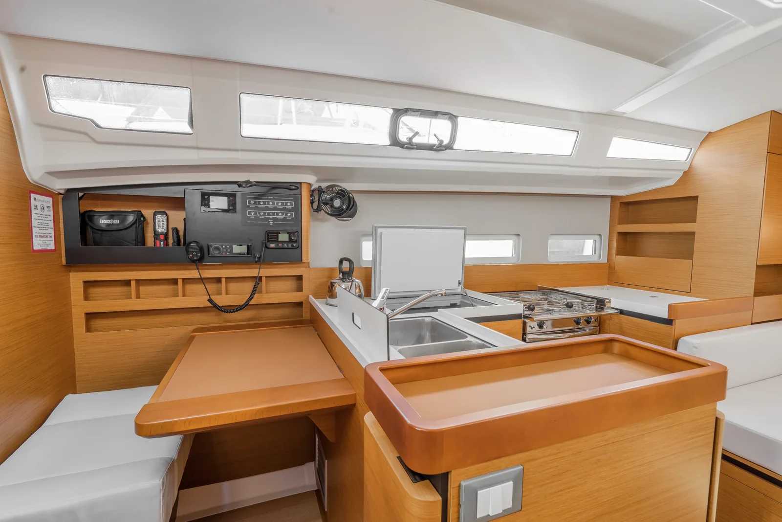Yacht JEANNEAU Sun Odyssey 410 - Salty - Foto 1