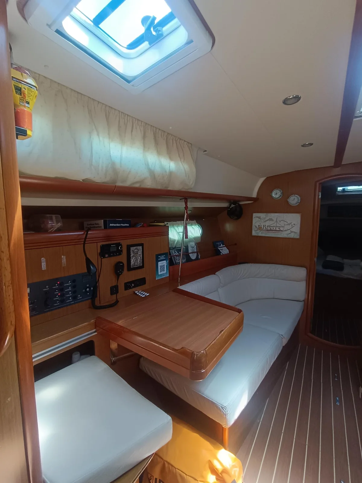 Yacht JEANNEAU Sun Odyssey 42i - Mas Que Nada - Foto 1