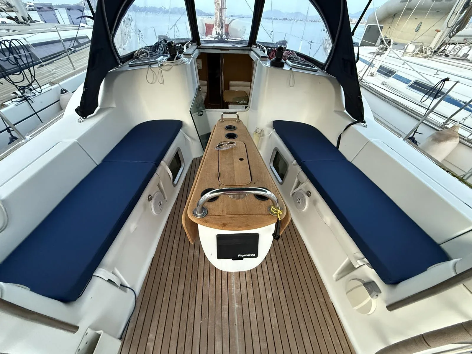 Yacht JEANNEAU Sun Odyssey 42i - Mas Que Nada - Foto 1