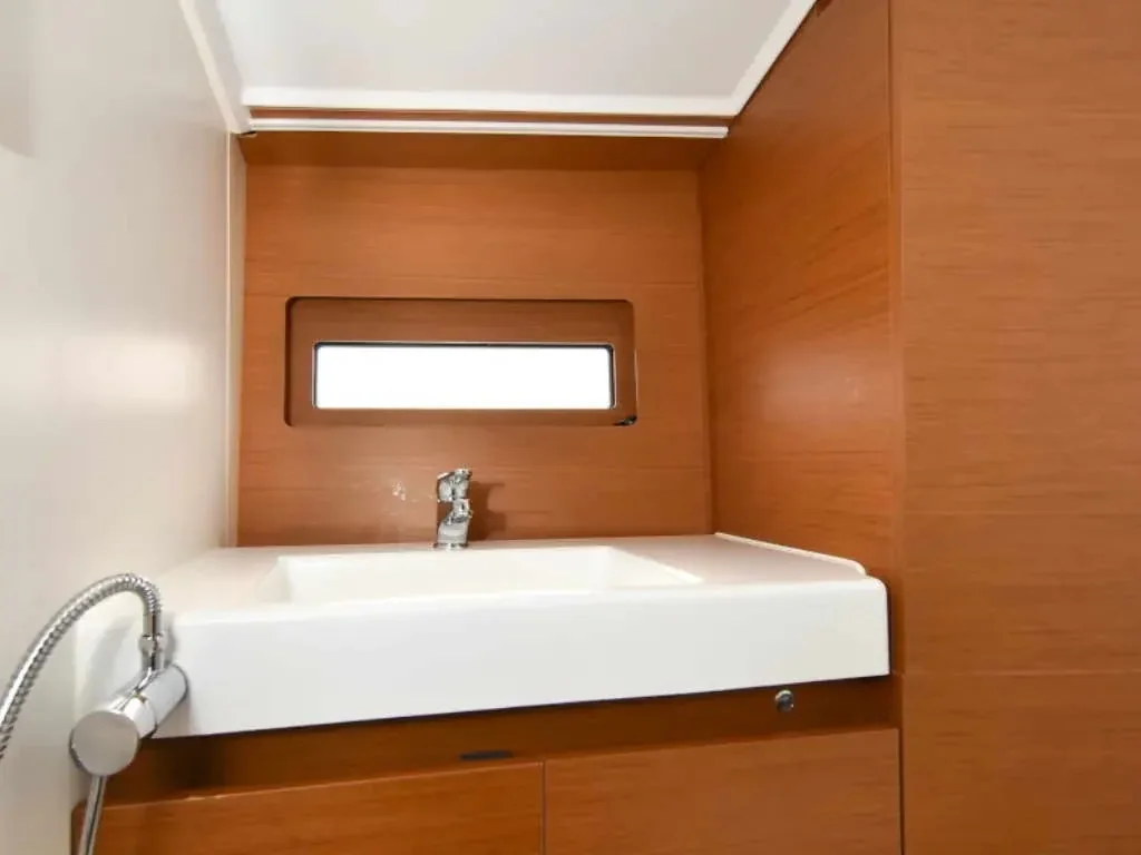 Yacht JEANNEAU Sun Loft 47 - New Horizons II - Foto 1