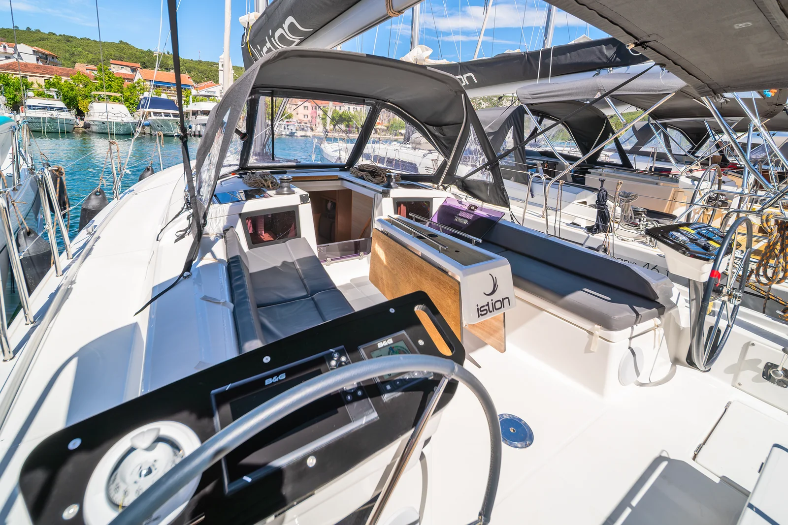 Yacht DUFOUR 37 - First Laugh - Foto 1
