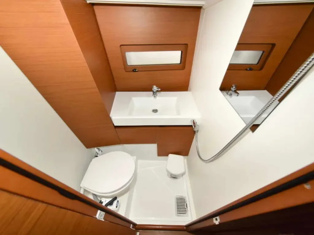 Yacht JEANNEAU Sun Loft 47 - New Horizons II - Foto 1
