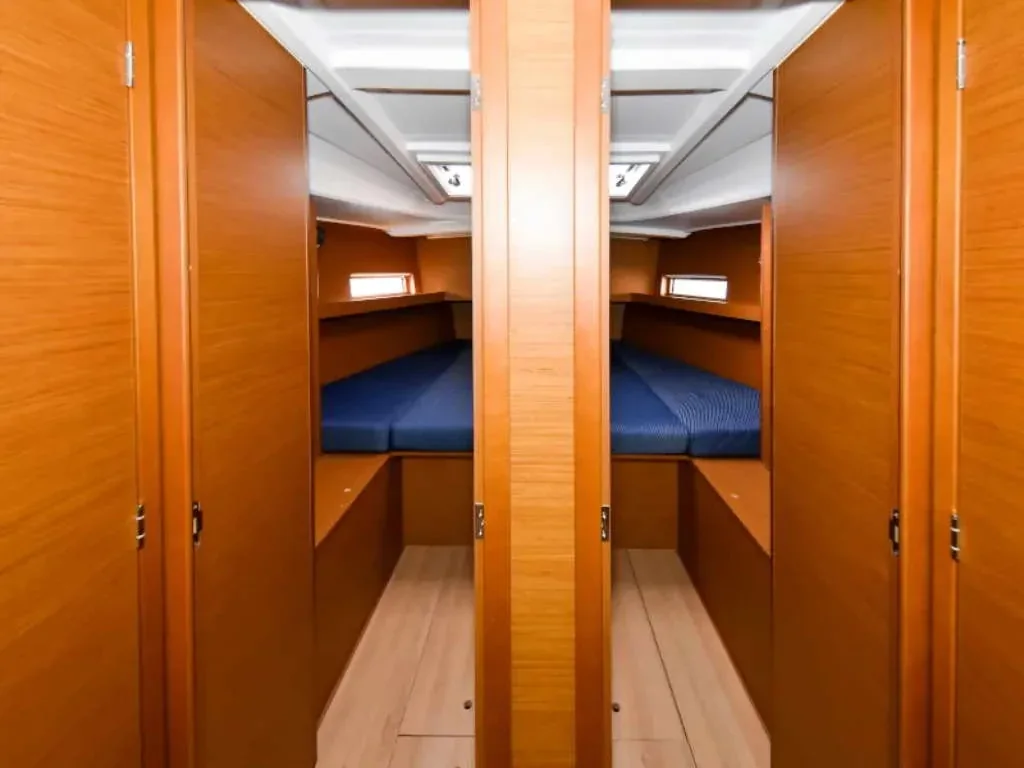 Yacht JEANNEAU Sun Loft 47 - New Horizons II - Foto 1