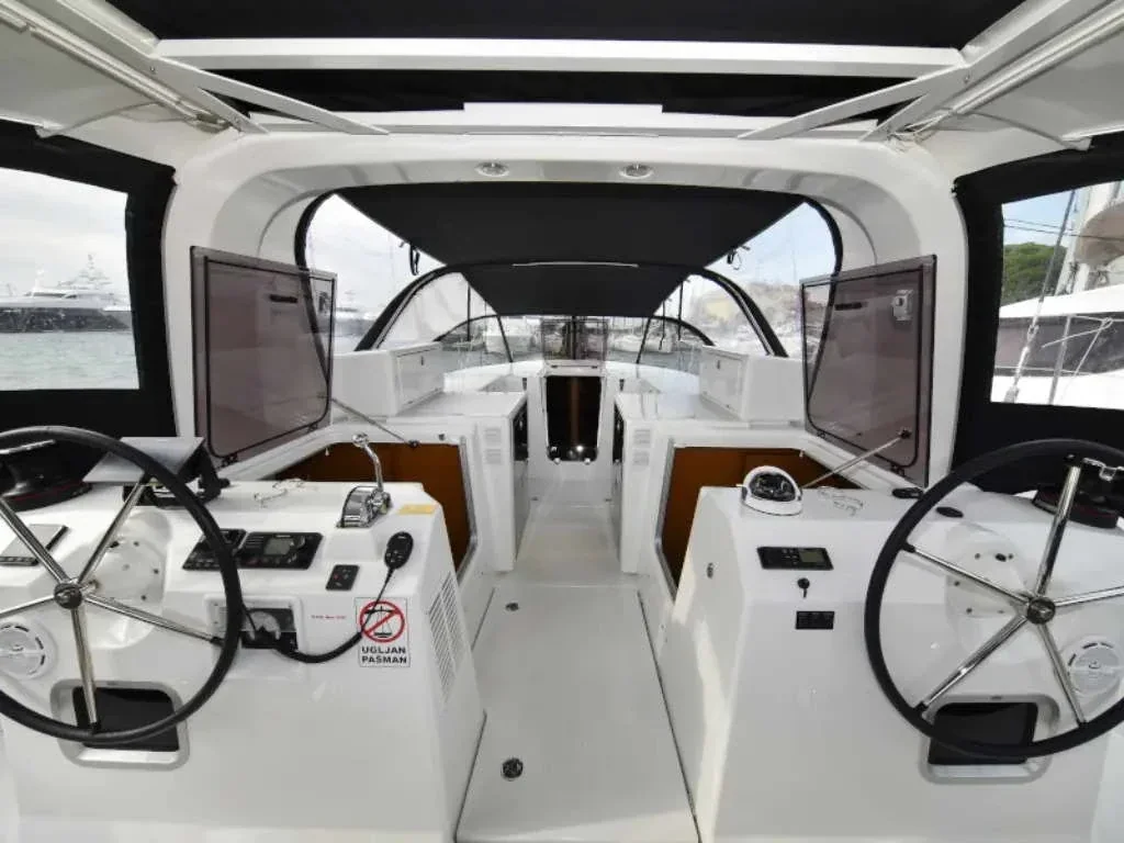 Yacht JEANNEAU Sun Loft 47 - New Horizons II - Foto 1