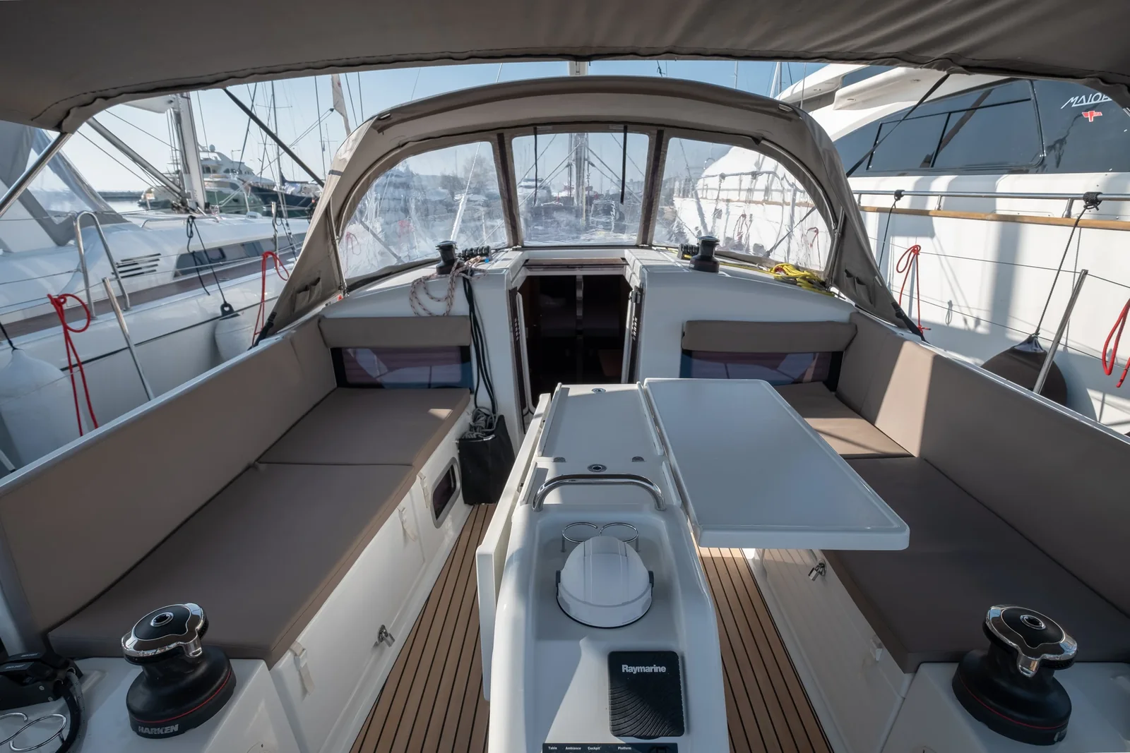 Yacht JEANNEAU Sun Odyssey 440 - Loleta - Foto 4