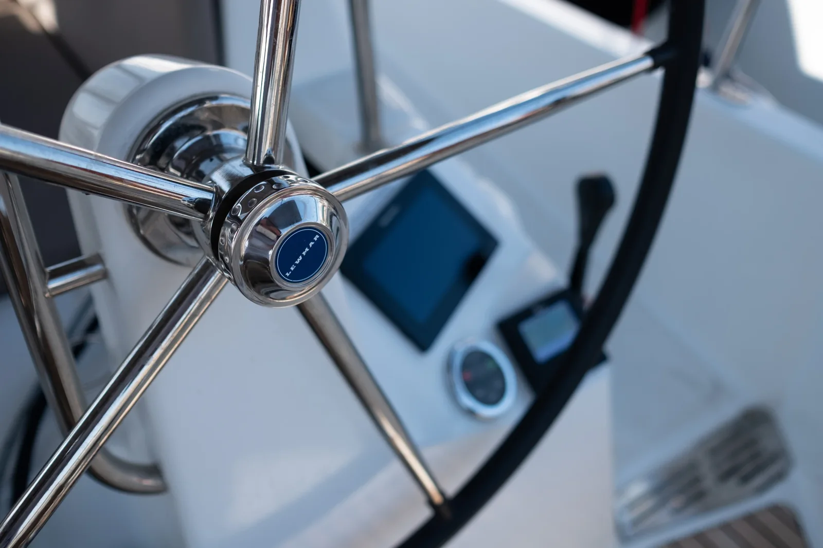 Yacht JEANNEAU Sun Odyssey 440 - Loleta - Foto 8