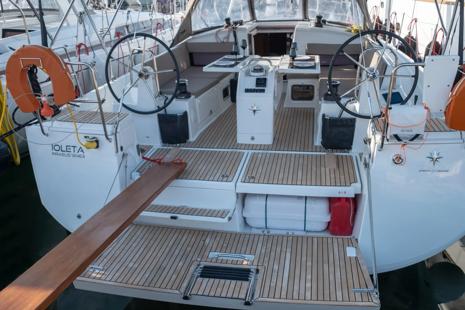 Yacht JEANNEAU Sun Odyssey 440 - Loleta - Foto 17