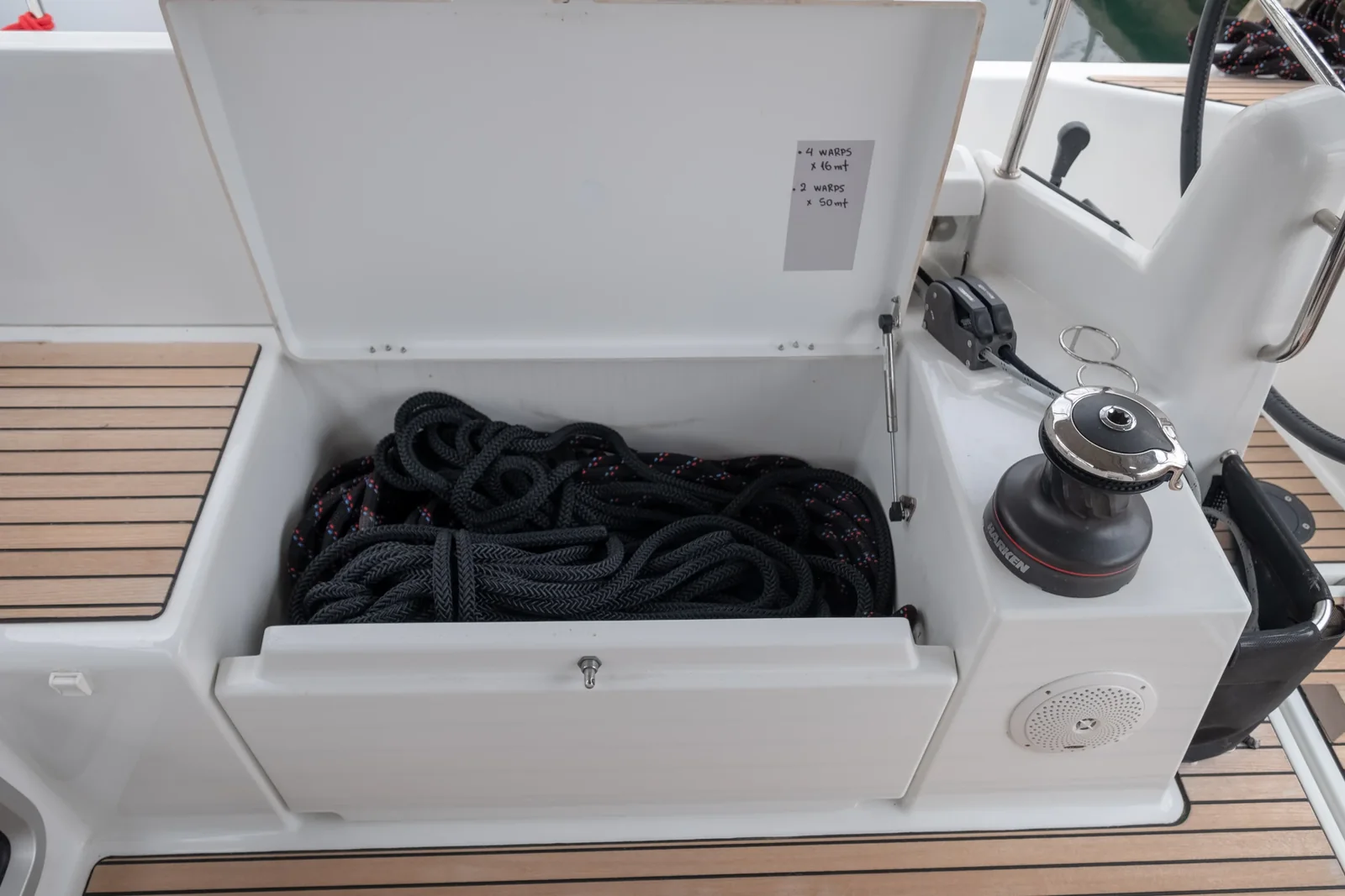 Yacht JEANNEAU Sun Odyssey 440 - Loleta - Foto 18