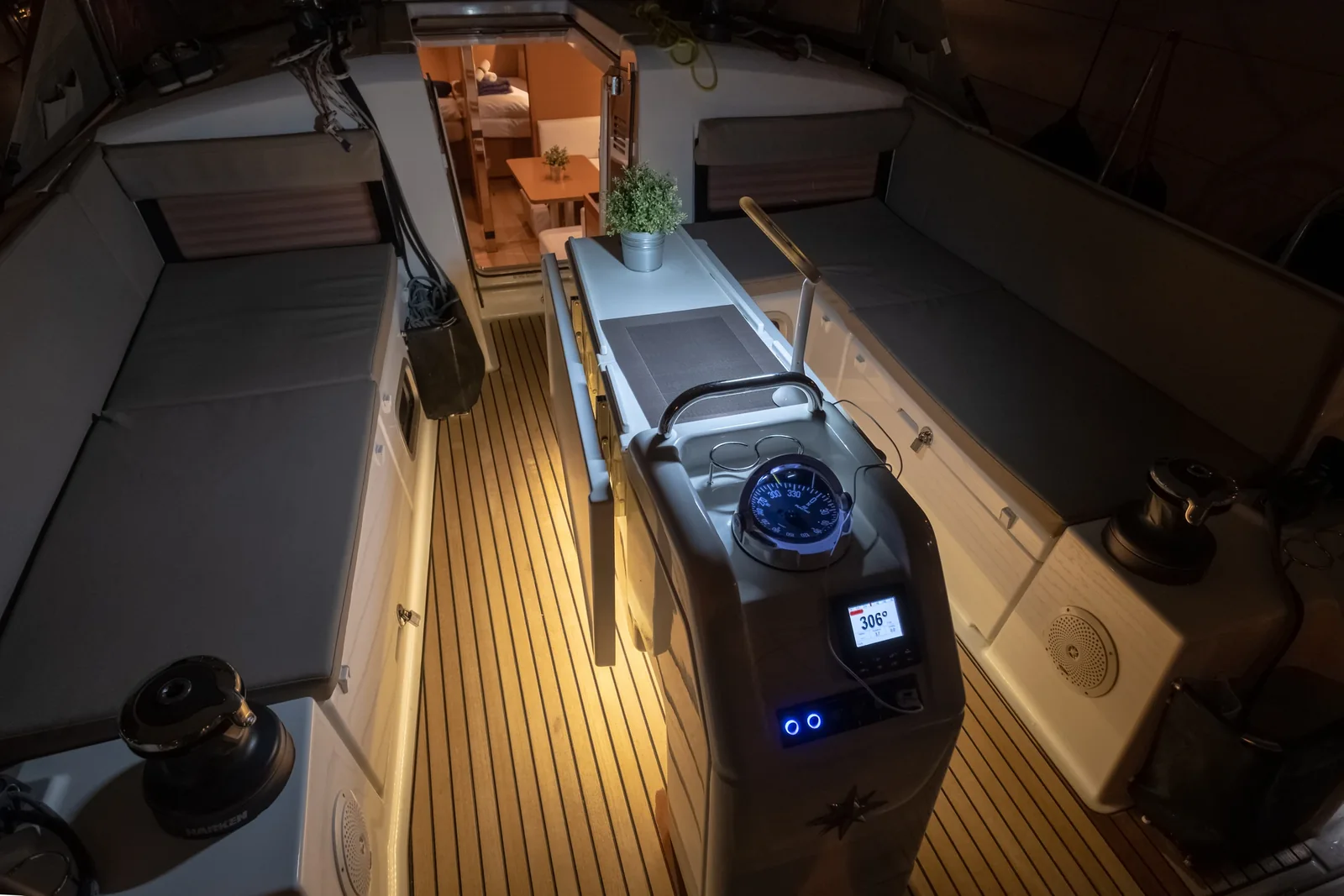 Yacht JEANNEAU Sun Odyssey 440 - Loleta - Foto 24
