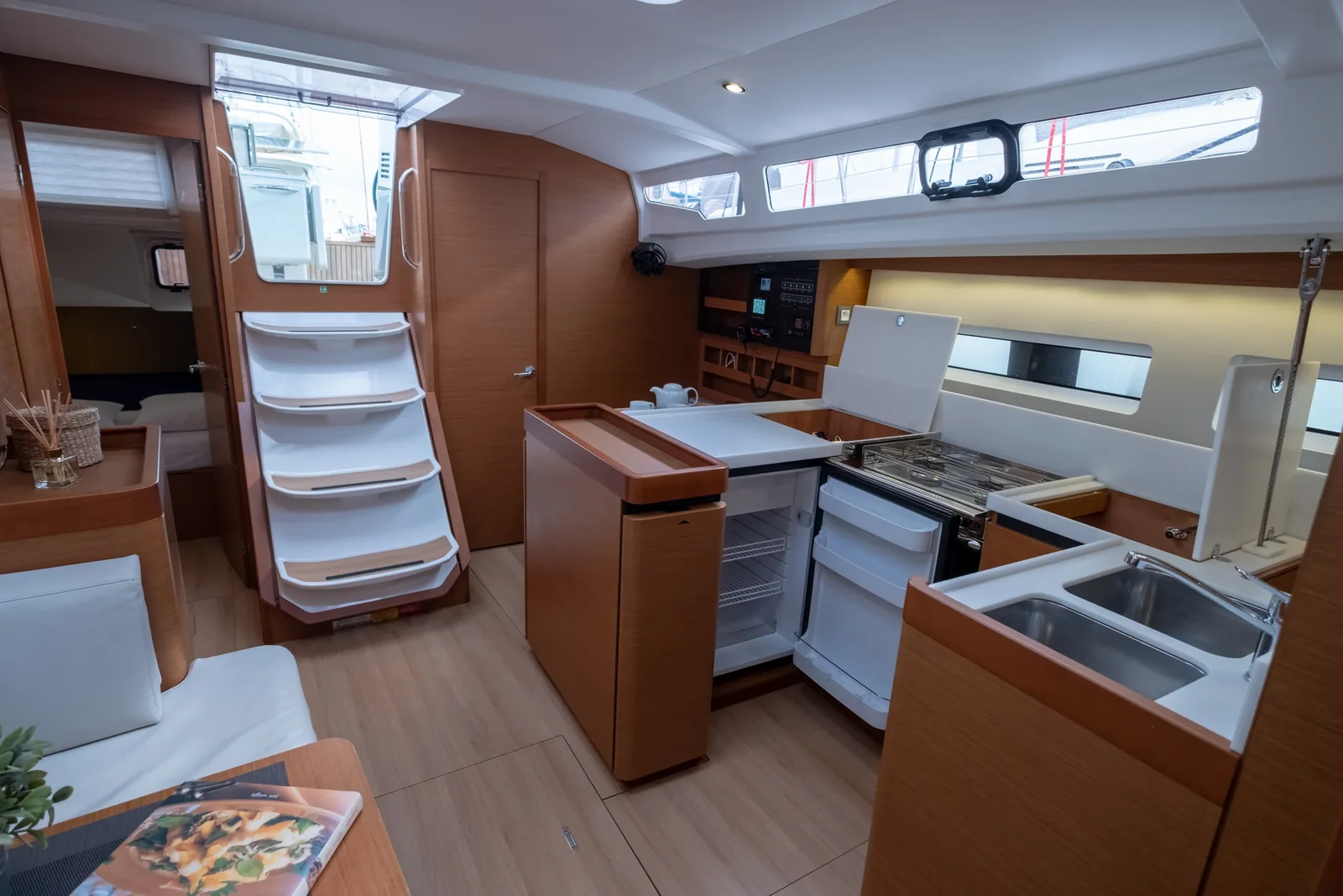 Yacht JEANNEAU Sun Odyssey 440 - Loleta - Foto 34
