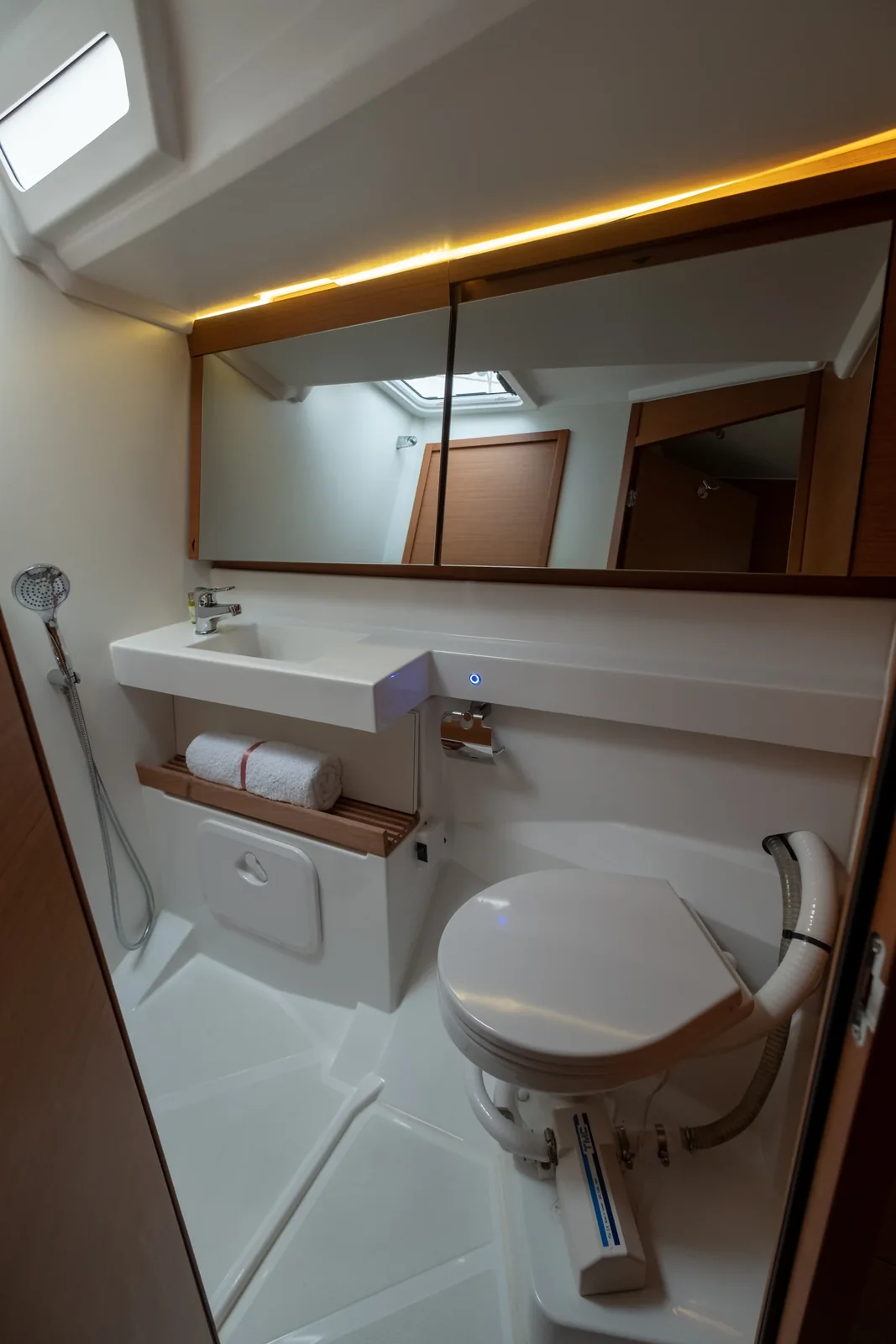 Yacht JEANNEAU Sun Odyssey 440 - Loleta - Foto 57