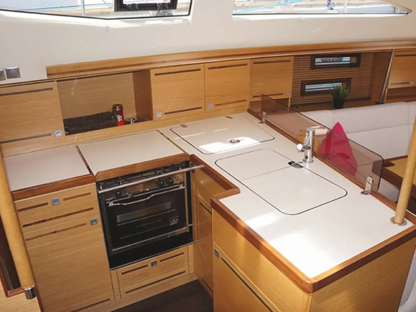 Yacht ELAN 394 Impression - Thalia - Foto 1