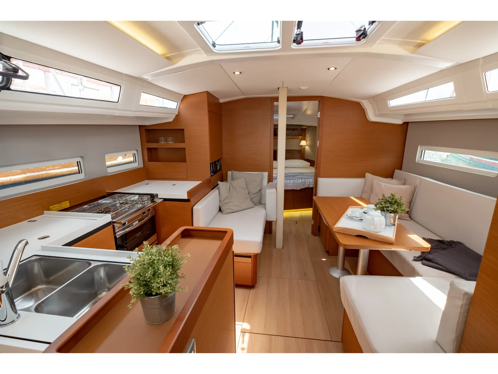 Yacht JEANNEAU Sun Odyssey 410 - Elcano - Foto 6