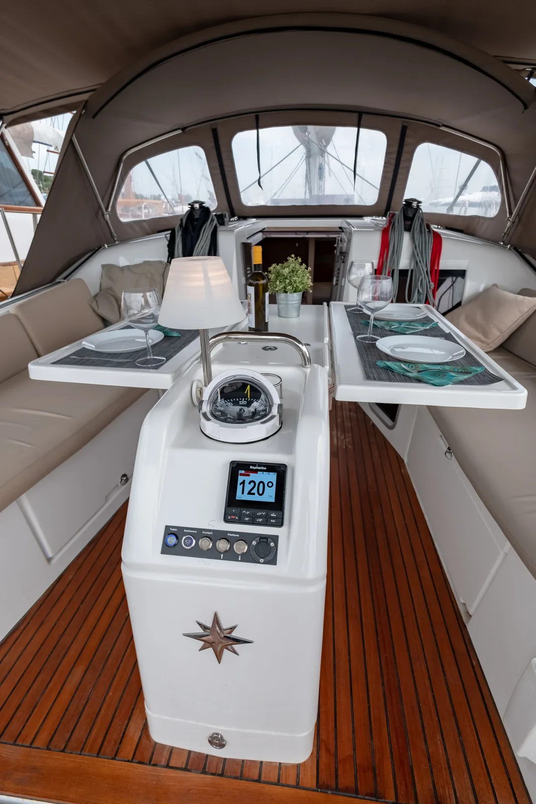 Yacht JEANNEAU Sun Odyssey 410 - Elcano - Foto 47