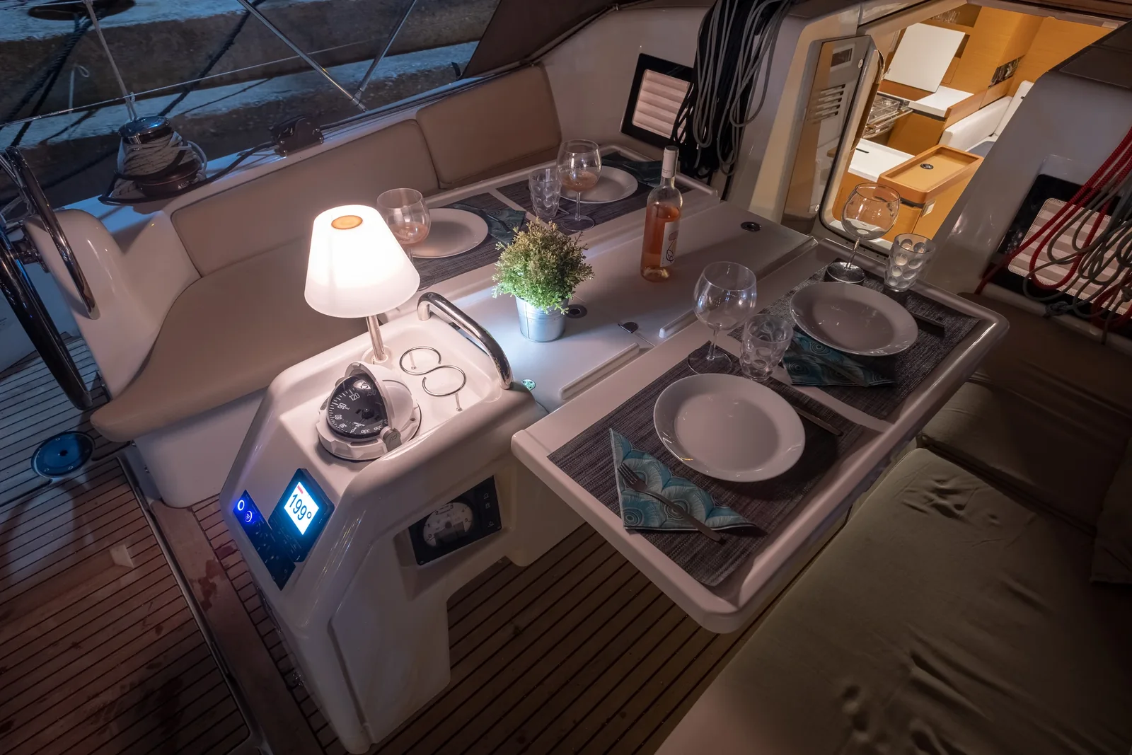 Yacht JEANNEAU Sun Odyssey 410 - Elcano - Foto 64
