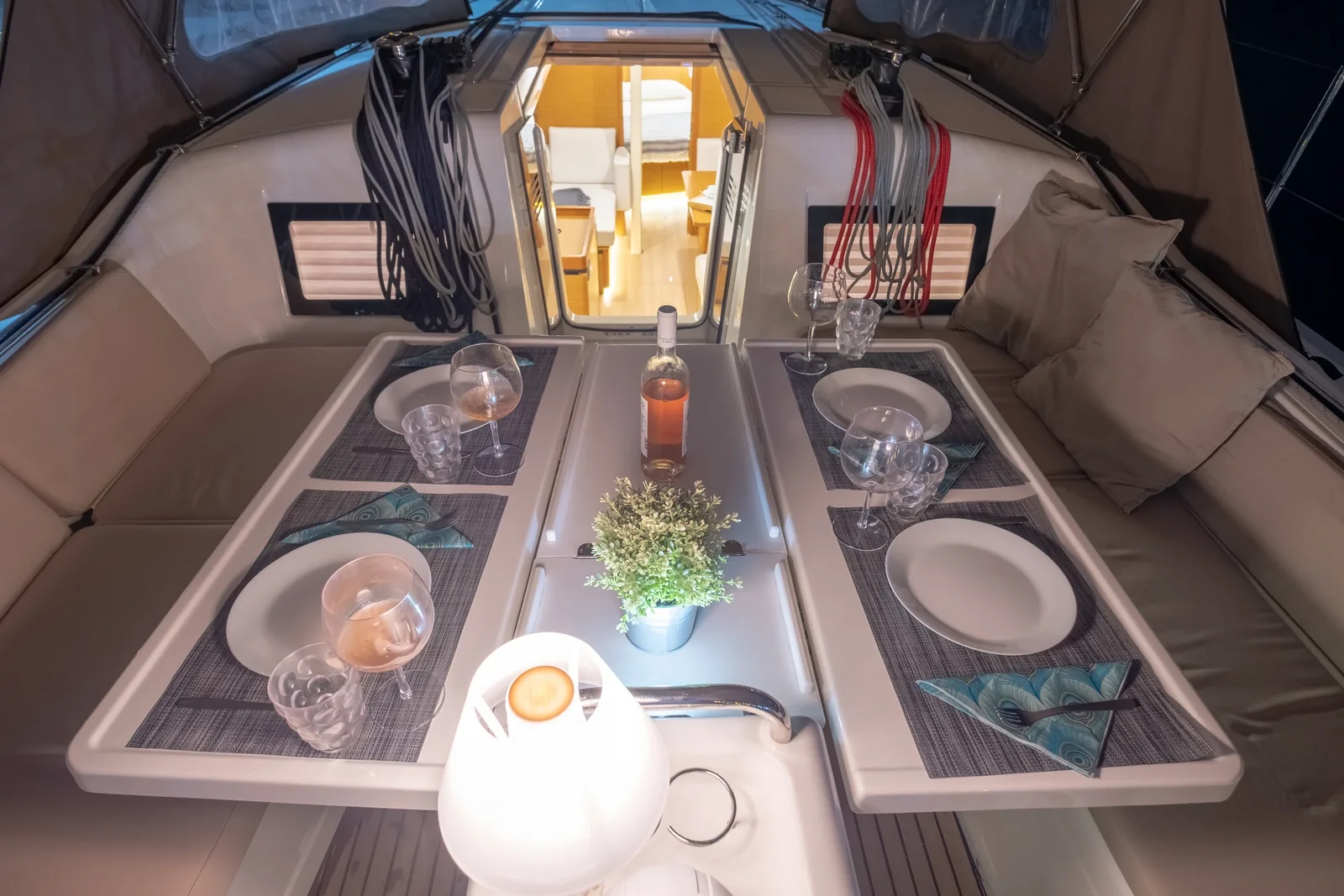 Yacht JEANNEAU Sun Odyssey 410 - Elcano - Foto 65