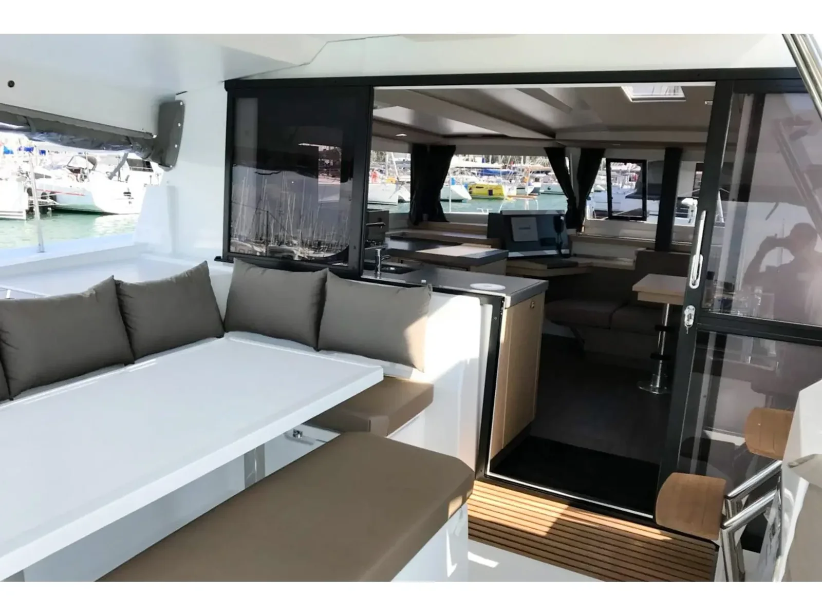 Yacht FOUNTAINE PAJOT Astrea 42 - Wave - Foto 1